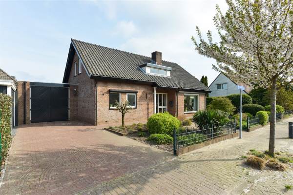 Woning St. Ludgeruslaan 13 Westervoort