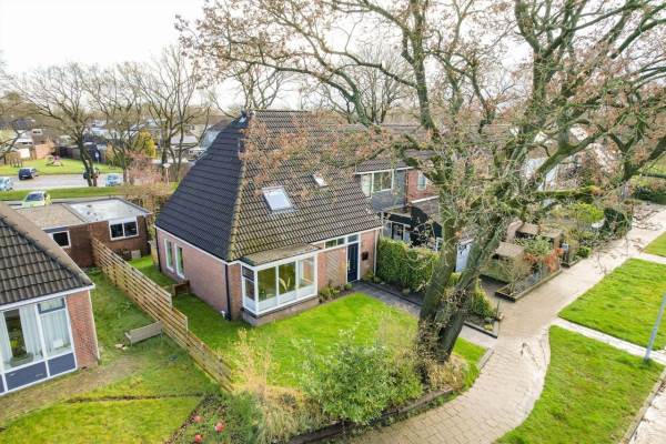 Woning Hofwijck 16 Roden