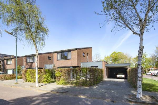 Woning Pater van den Elsenstraat 21 Oisterwijk