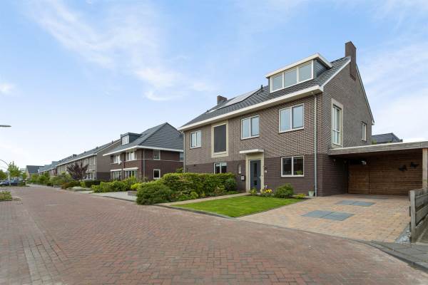 Woning Darwinhage 2 Emmeloord