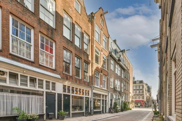 Woning Eerste Goudsbloemdwarsstraat 15-a-hs AMSTERDAM