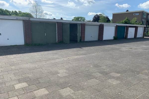 Garage Otto van Taverenstraat 2021 ENSCHEDE