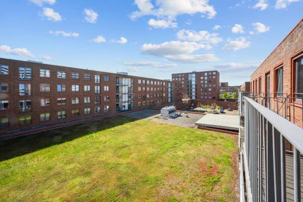 Woning Harriet Freezerstraat 84+ Pp AMSTERDAM