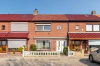 Woning Burgemeester van Suchtelenlaan 30 URK