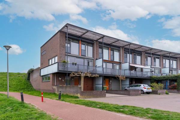 Woning Grenadiersweg 1 VEENENDAAL
