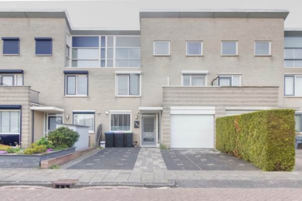 Woning Sientje Mesdag-van Houtenstraat 107 Spijkenisse