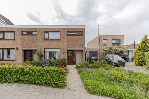 Woning Nijverheidsstraat 12 HEERJANSDAM