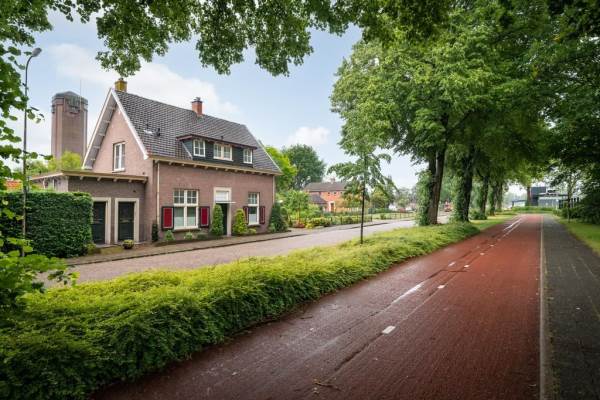 Woning Stationsstraat 2 Raalte