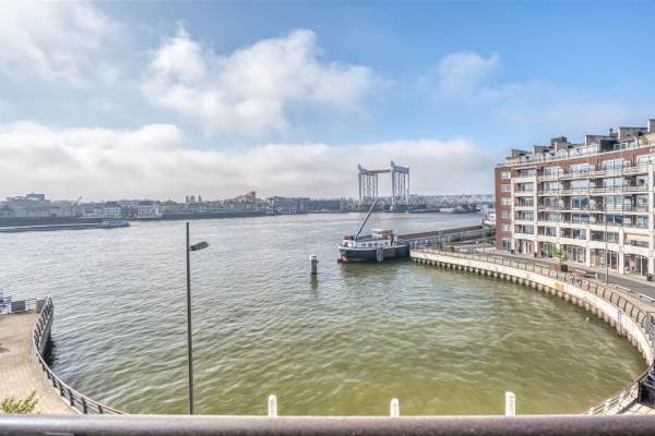 Woning Maasboulevard 200 Zwijndrecht