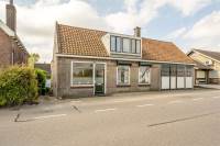 Woning Oud-Cromstrijensedijk WZ 16 Klaaswaal