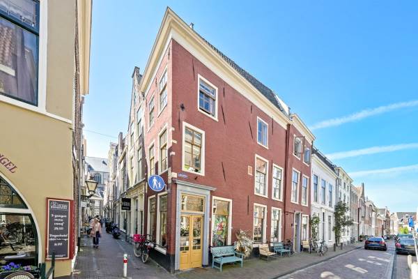 Woning Langebrug 6769 Leiden