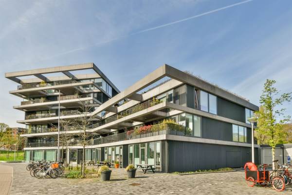 Woning Ooster Ringdijk 24 Amsterdam