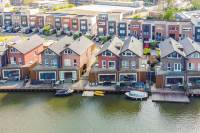 Woning De Oeverlanden 95 Purmerend