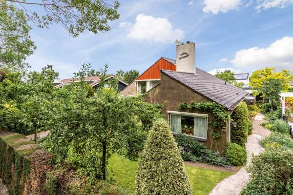 Woning Houtduiflaan 2 Leidschendam