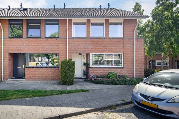 Woning Jan van Almondestraat 103 Poortugaal