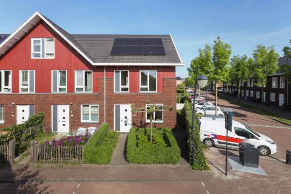 Woning Riezebezem 10 Hooglanderveen