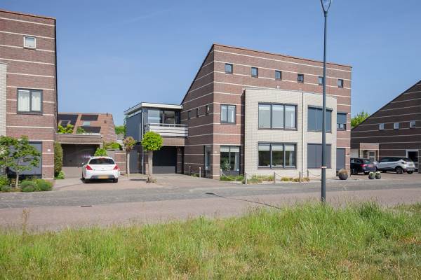 Woning Damloper 93 Oosterhout (NB)