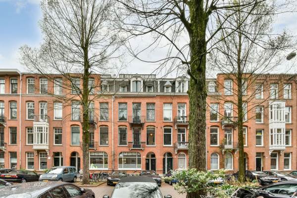Woning Johannes Verhulststraat 132II Amsterdam