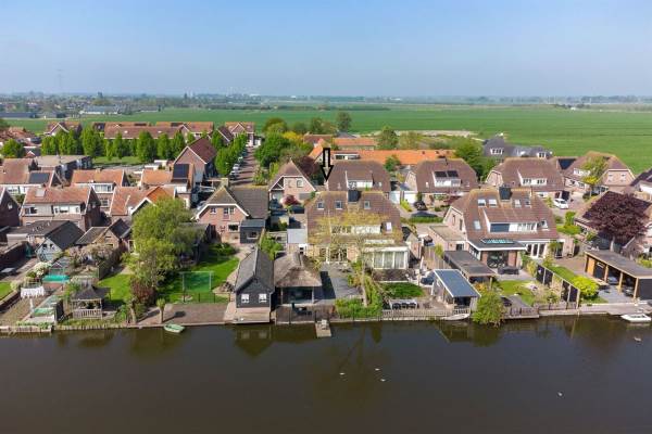 Woning Oranjestraat 74 Hardinxveld-Giessendam