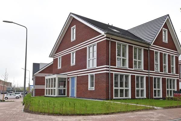 Woning Baanbergenweg 42-k HUIZEN