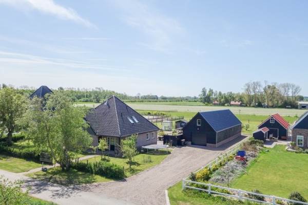 Woning De Groet 1 Warmenhuizen