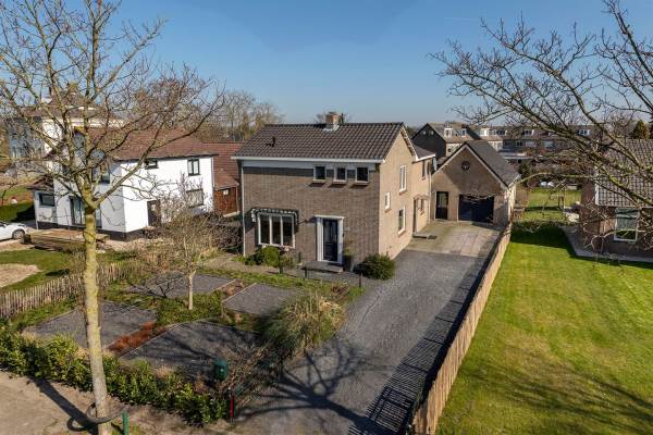 Woning Dorpsstraat 28 Kerk-Avezaath (Gem. Buren)