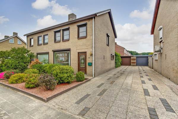 Woning Pieter Breughelstraat 22 Bergen (LI)