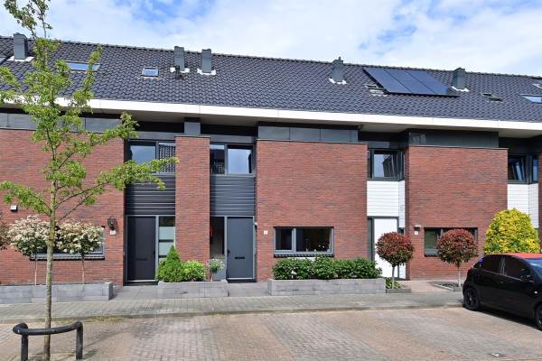Woning Graaf Gerolf 8 Huizen