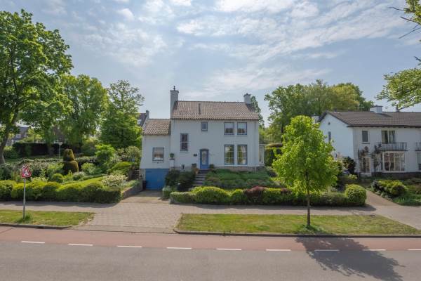 Woning Burg. Waszinkstraat 130 Heerlen