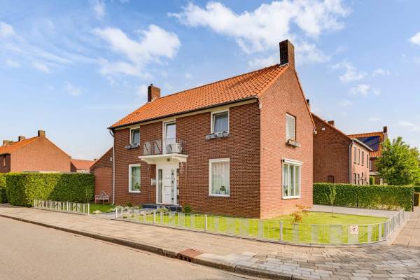 Woning Graaf van Egmontstraat 2 Horn