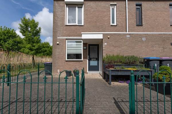Woning Schaepmanstraat 10 Spijkenisse