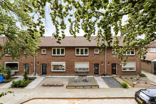 Woning Paulinastraat 69 Hengelo (OV)