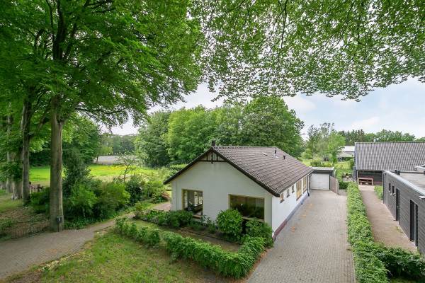 Woning Oranjelaan 1 Wilhelminaoord