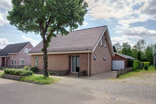 Woning Kerklaan 27 Oude Pekela