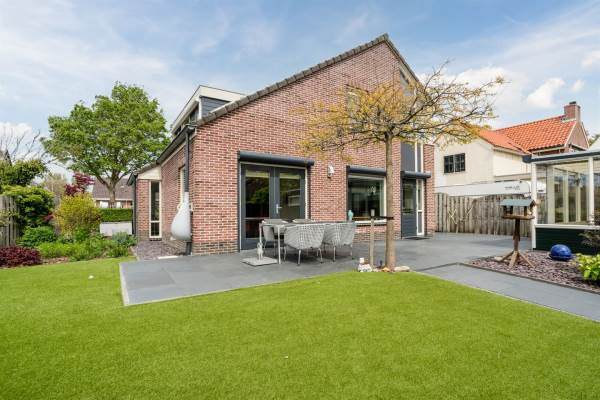 Woning Koorndijk 39a Tuitjenhorn
