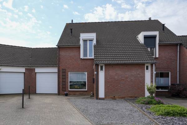 Woning Rozenhoek 21 Urmond