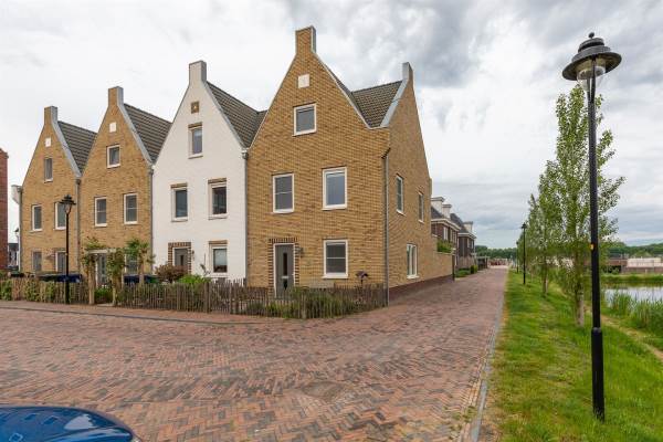 Woning Jean Perrinstraat 19 Almere