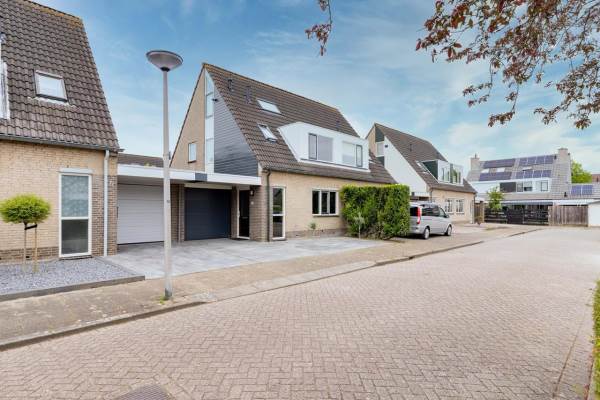 Woning Philips van Almondestraat 28 HELLEVOETSLUIS