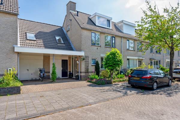 Woning Lissabonstraat 72 Alphen aan den Rijn