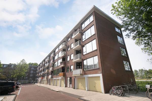 Woning Lou Jansenplein 6H Amsterdam