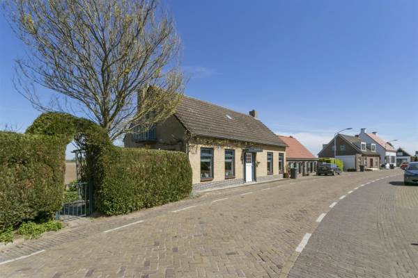 Woning Kerkstraat 40 Lage Zwaluwe