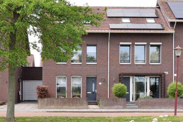 Woning Valeriaan 35 Puttershoek