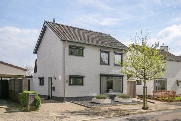 Woning St. Theresiastraat 4 Hoensbroek