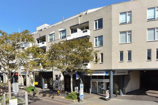 Woning Van Boetzelaerstraat 37a Alphen aan den Rijn