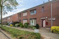 Woning Pr. Bernhardstraat 13 Horst