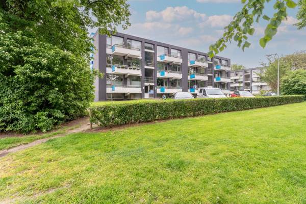 Woning Graaf Willemlaan 98 Hendrik-Ido-Ambacht