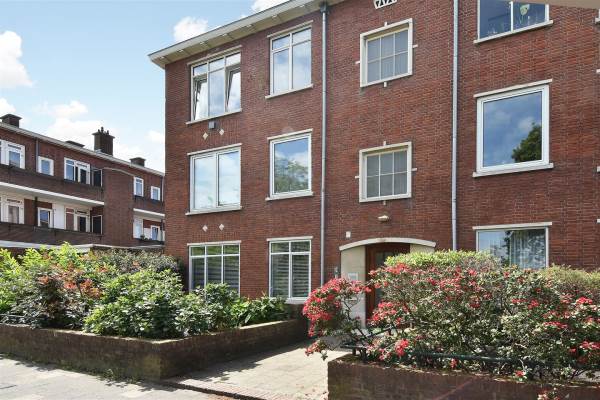 Woning Spaarwaterstraat 8 Den Haag