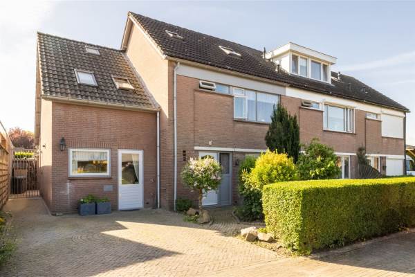 Woning Hiernstraat 1 Waardenburg