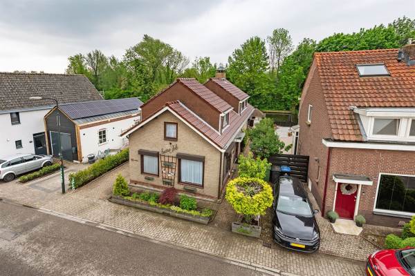 Woning Binnendams 55 Hardinxveld-Giessendam