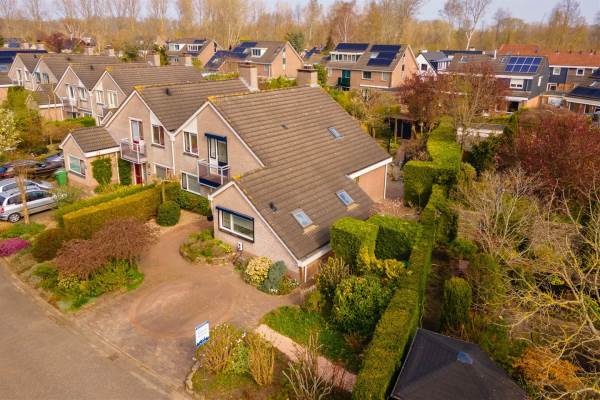 Woning Klavergriend 75A Almere